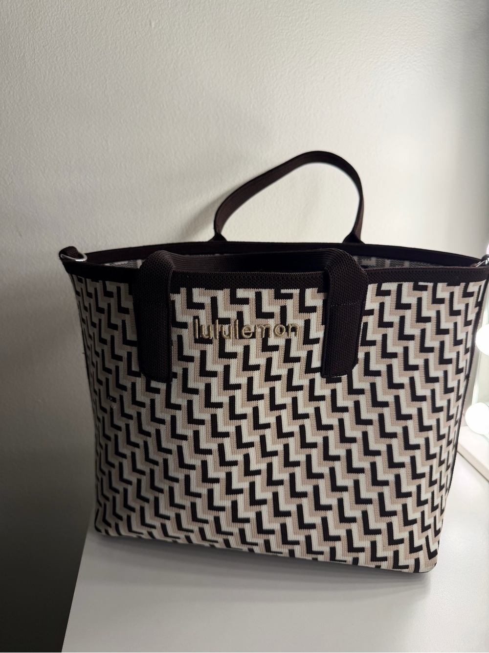 Lululemon Classic Knit Small Tote Bag